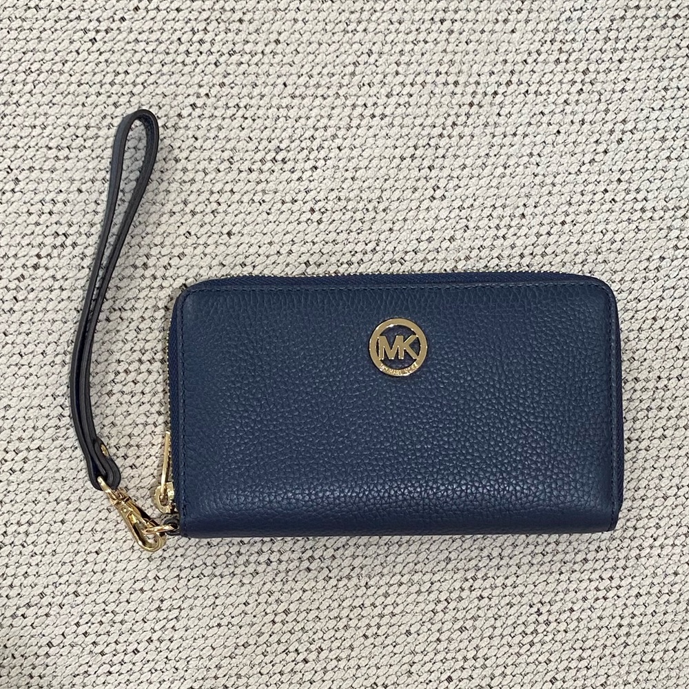 Michael Michael Kors Brand New Navy Blue Leather Wallet
